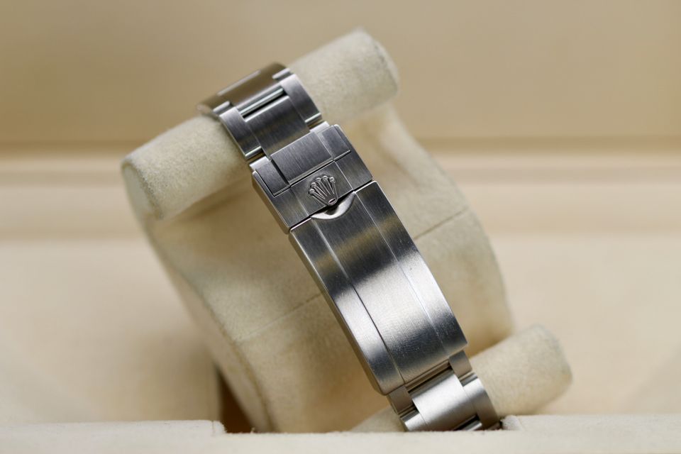 Rolex Submariner 116610 LN Image 4